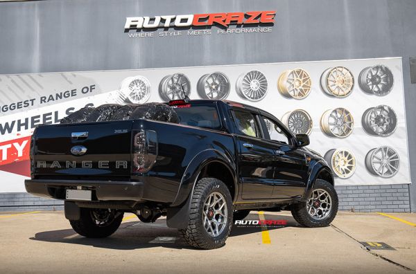 Nomad Sabbath 18X9 6X139.7 Hyper Black